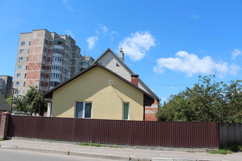 Отель Гостевой дом Мичурина, 48 Брест Экстерьер фото